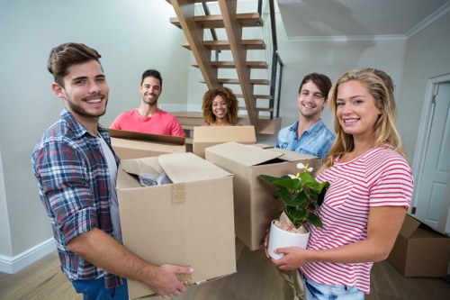 Local removal vehicle hire supporting moves near Sidcup