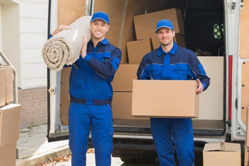 Packing and loading boxes for a move in Sidcup