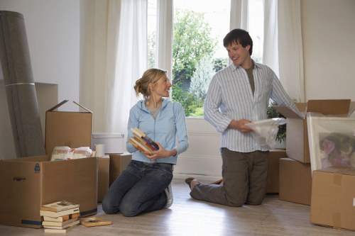 Pricing discussion for a Sidcup van move using cubic-yard estimates